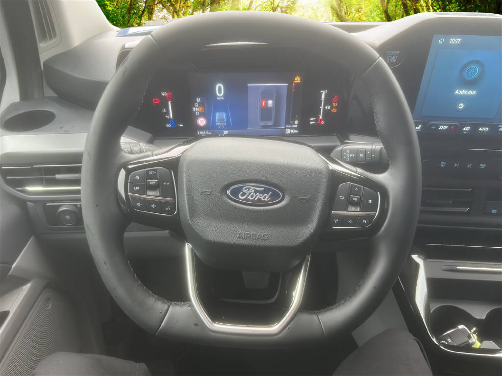 FORD Tourneo C Titanium vanexxt Level 1-image-9