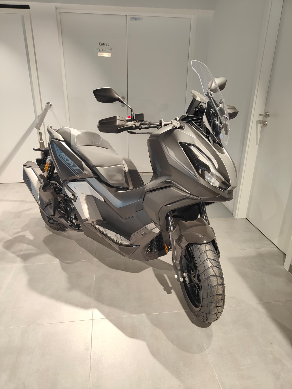 HONDA ADV 350-image-0