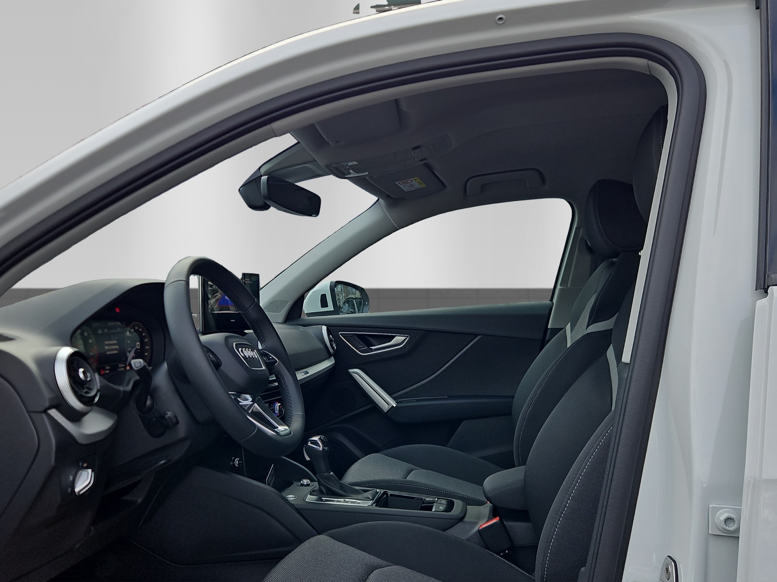 AUDI Q2 35 TFSI S line S-tronic-image-5
