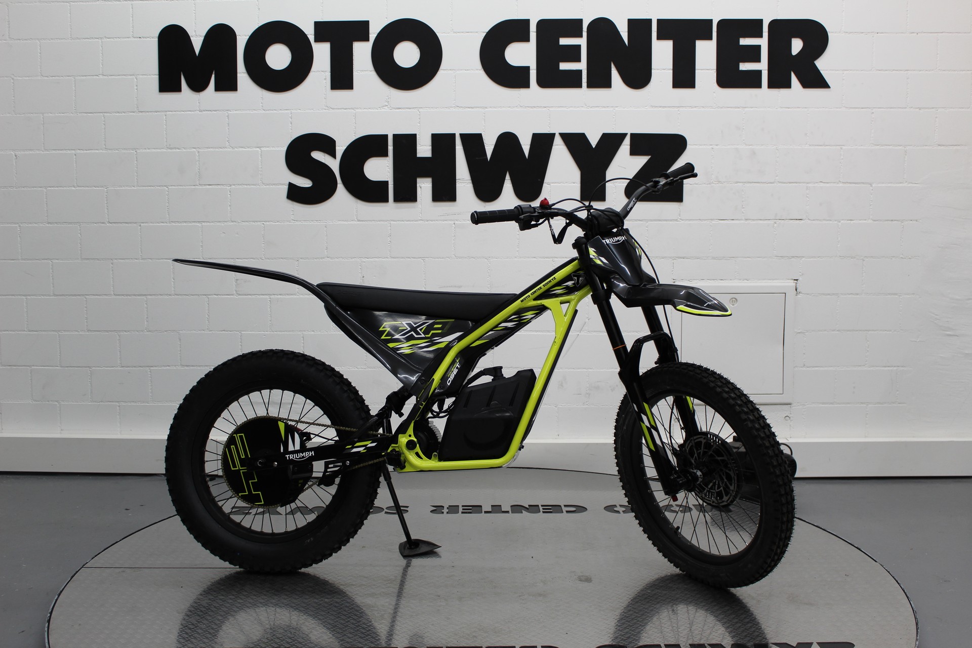 TRIUMPH TXP-24-image-0