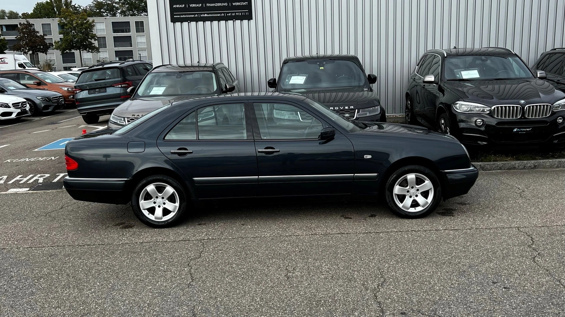 MERCEDES-BENZ E 280 ELÉGANCE 4-MATIC AUTOMATIC l 204 PS-image-6