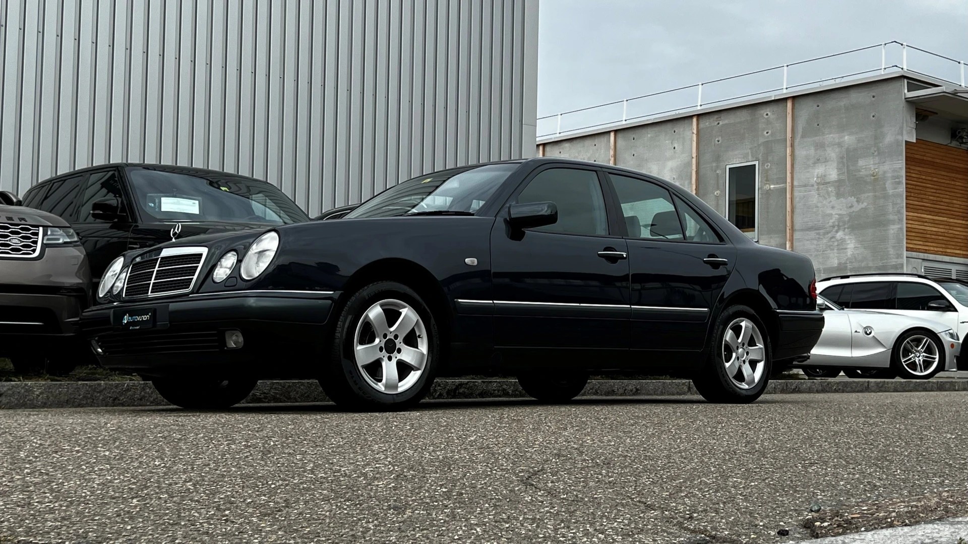 MERCEDES-BENZ E 280 ELÉGANCE 4-MATIC AUTOMATIC l 204 PS-image-14