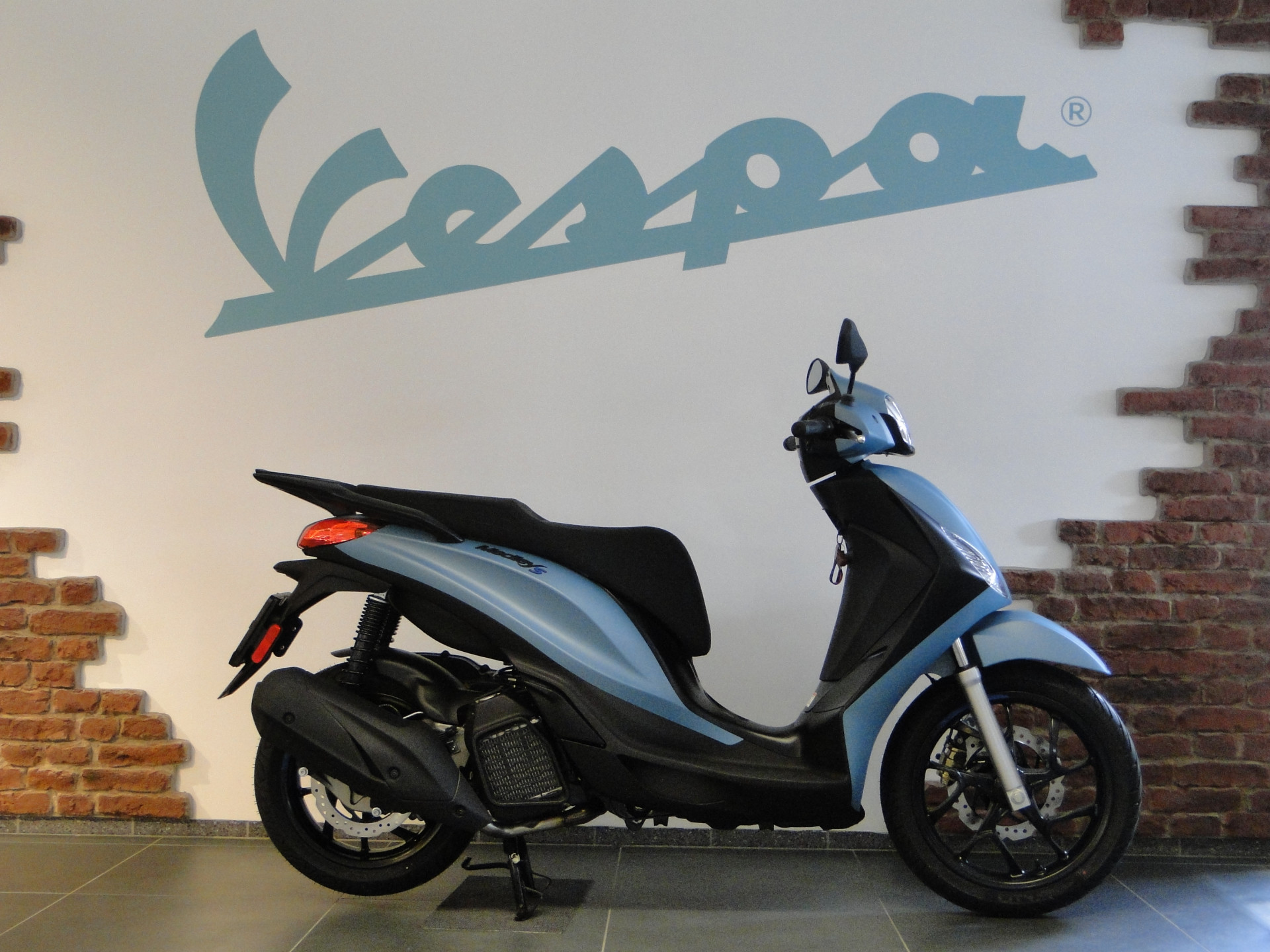 PIAGGIO Medley 200 Sport-image-2