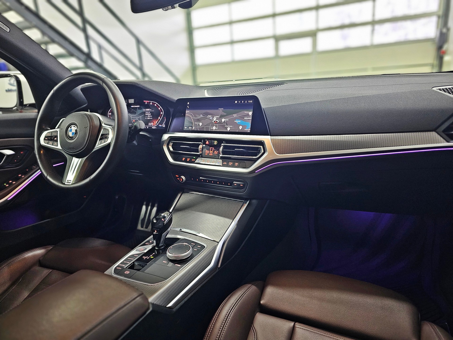 BMW M340i xDrive Steptronic-image-15