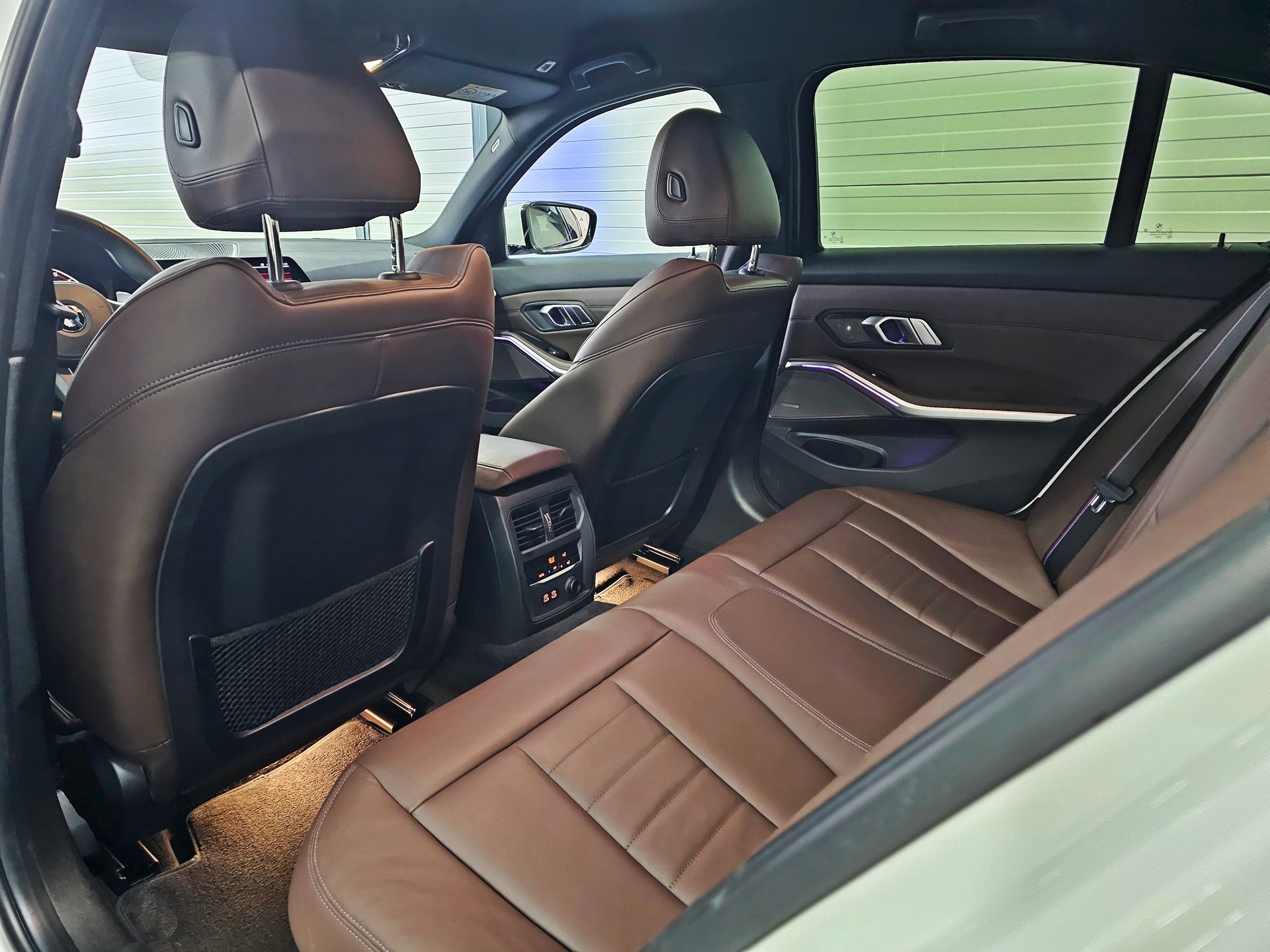 BMW M340i xDrive Steptronic-image-11