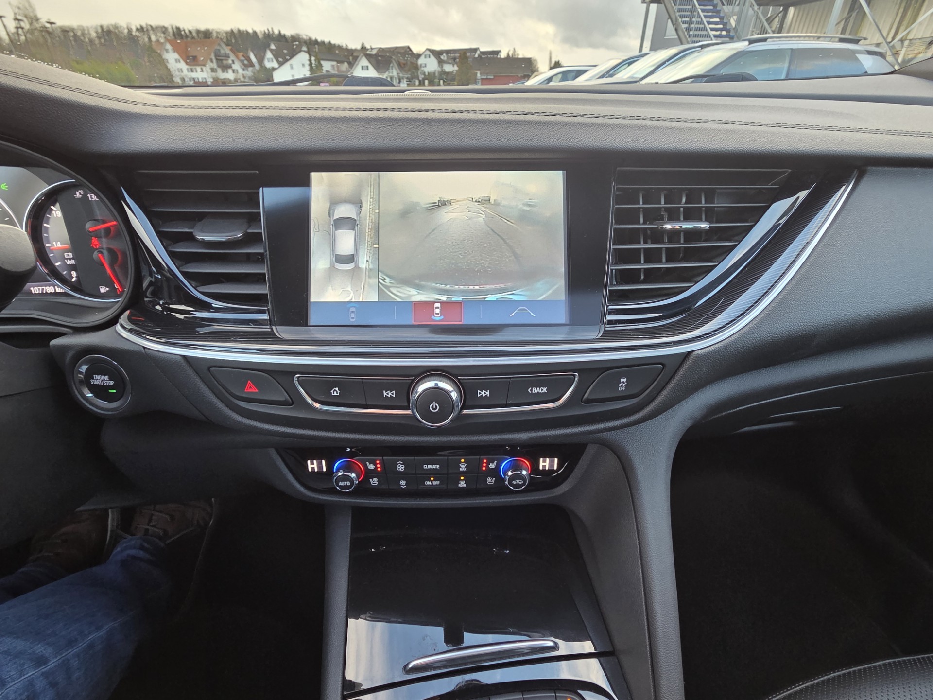 OPEL Insignia 2.0 T Grand Sport Excellence 4WD Automat.-image-11
