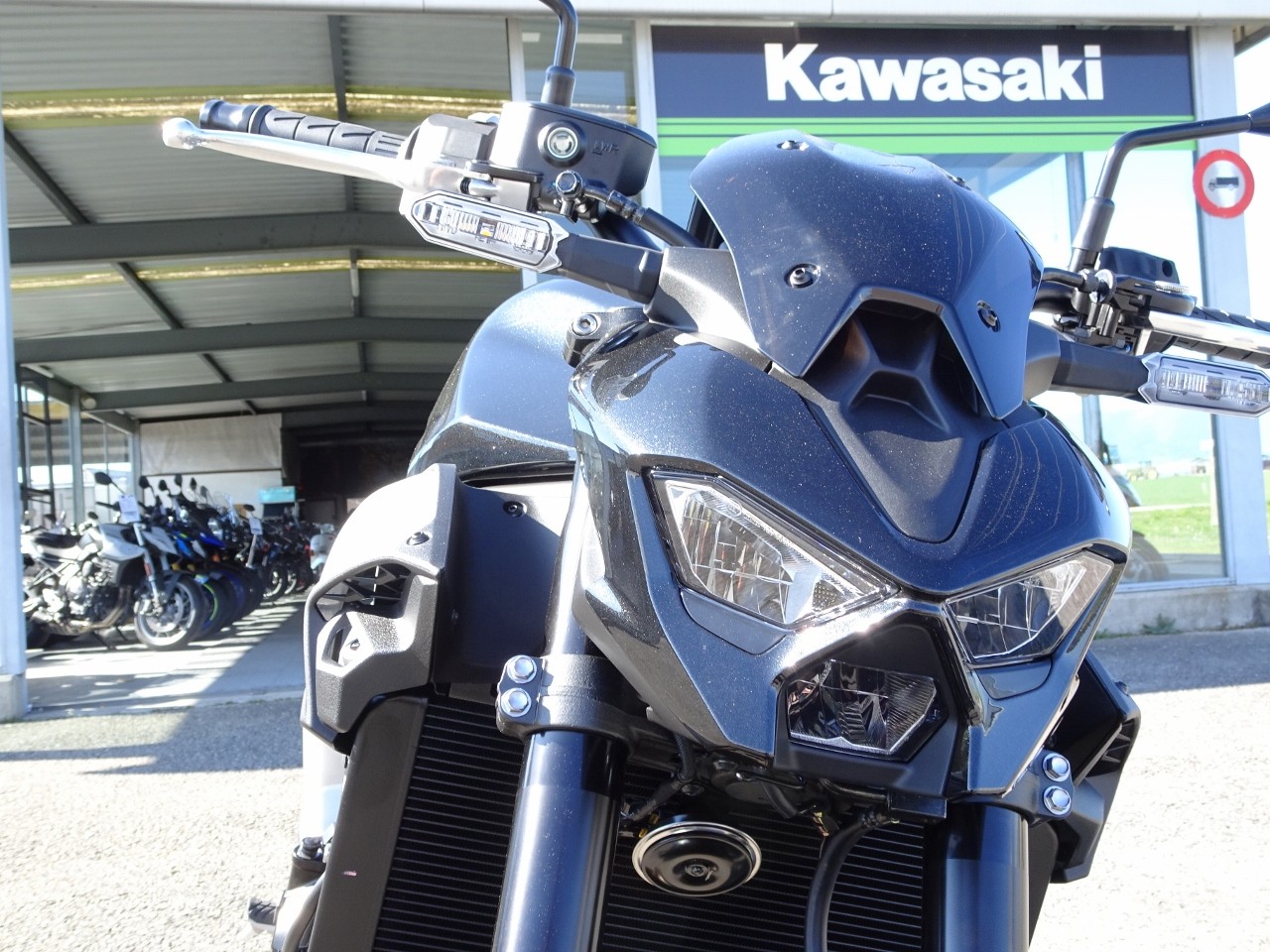 KAWASAKI Z 900-image-6
