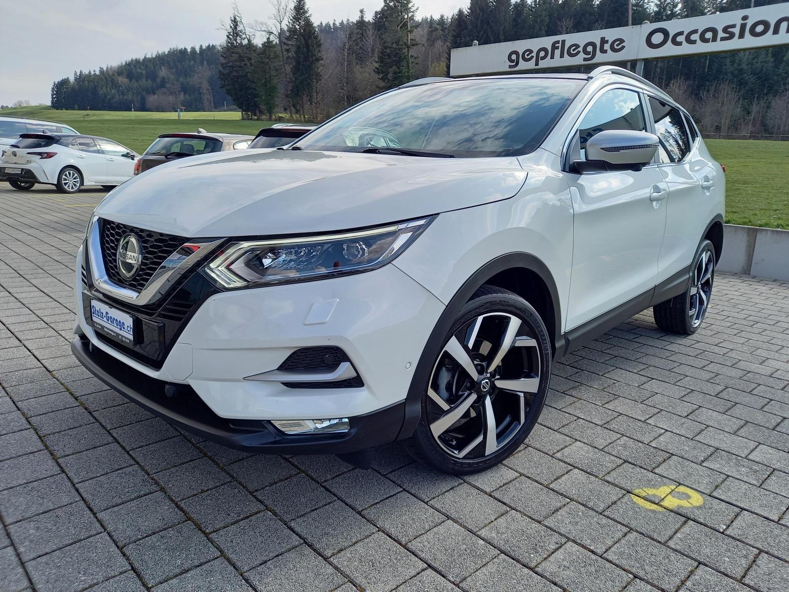 NISSAN Qashqai 1.7 dCi tekna+ Xtronic ALL-MODE 4x4