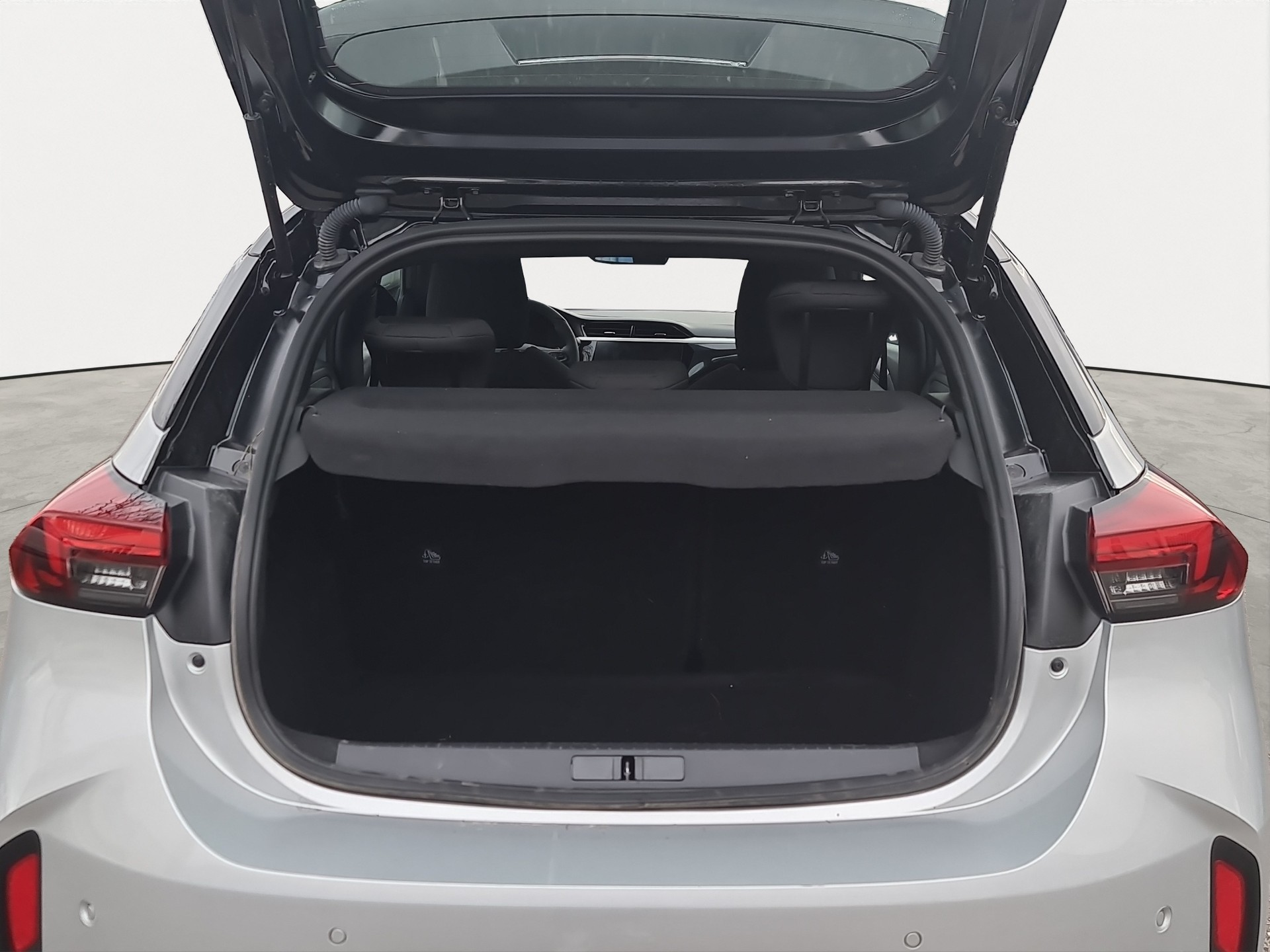 OPEL Corsa 1.2 TP GS A-image-8