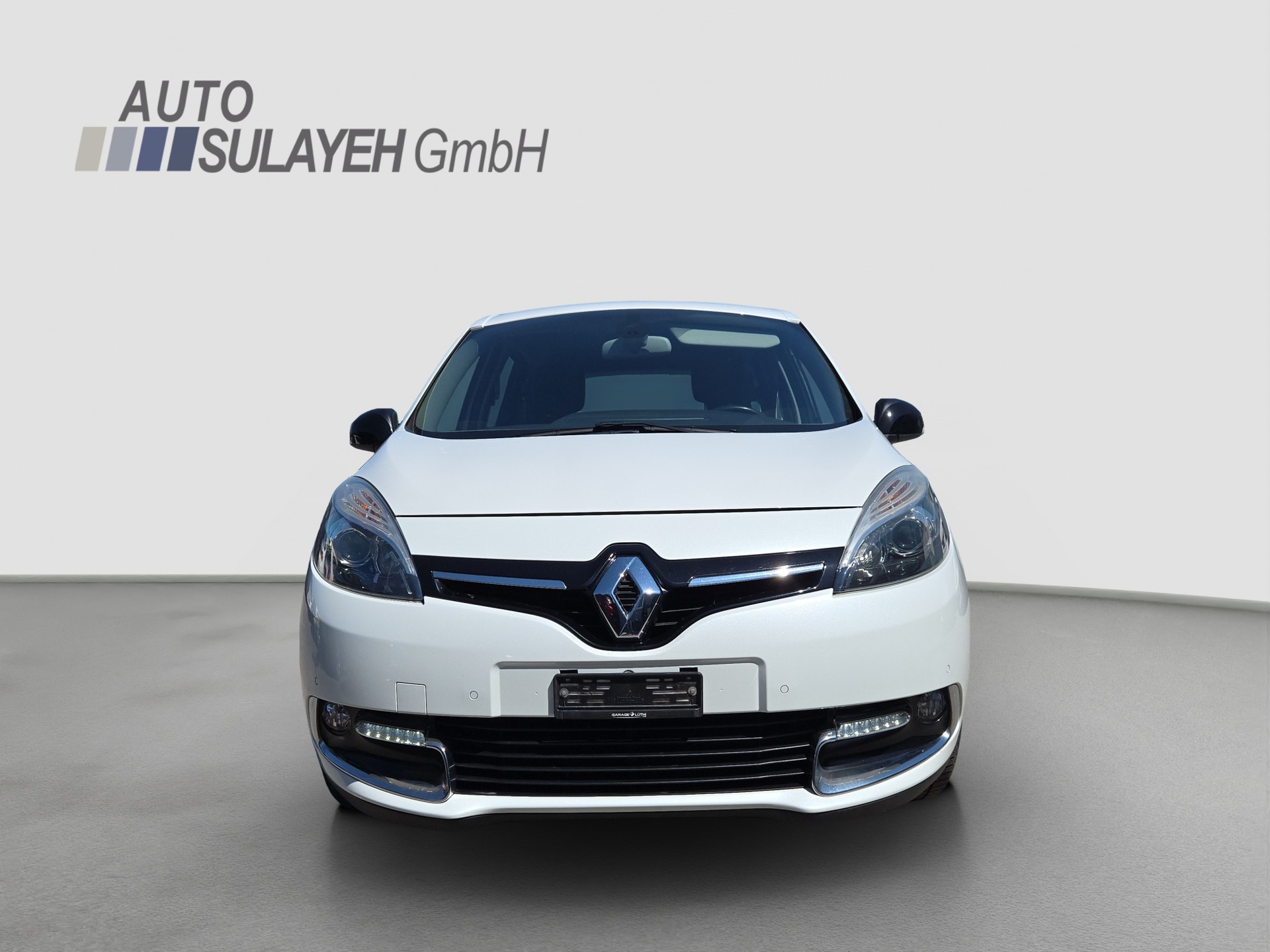 RENAULT Scénic 1.2 16V Turbo Expression-image-24
