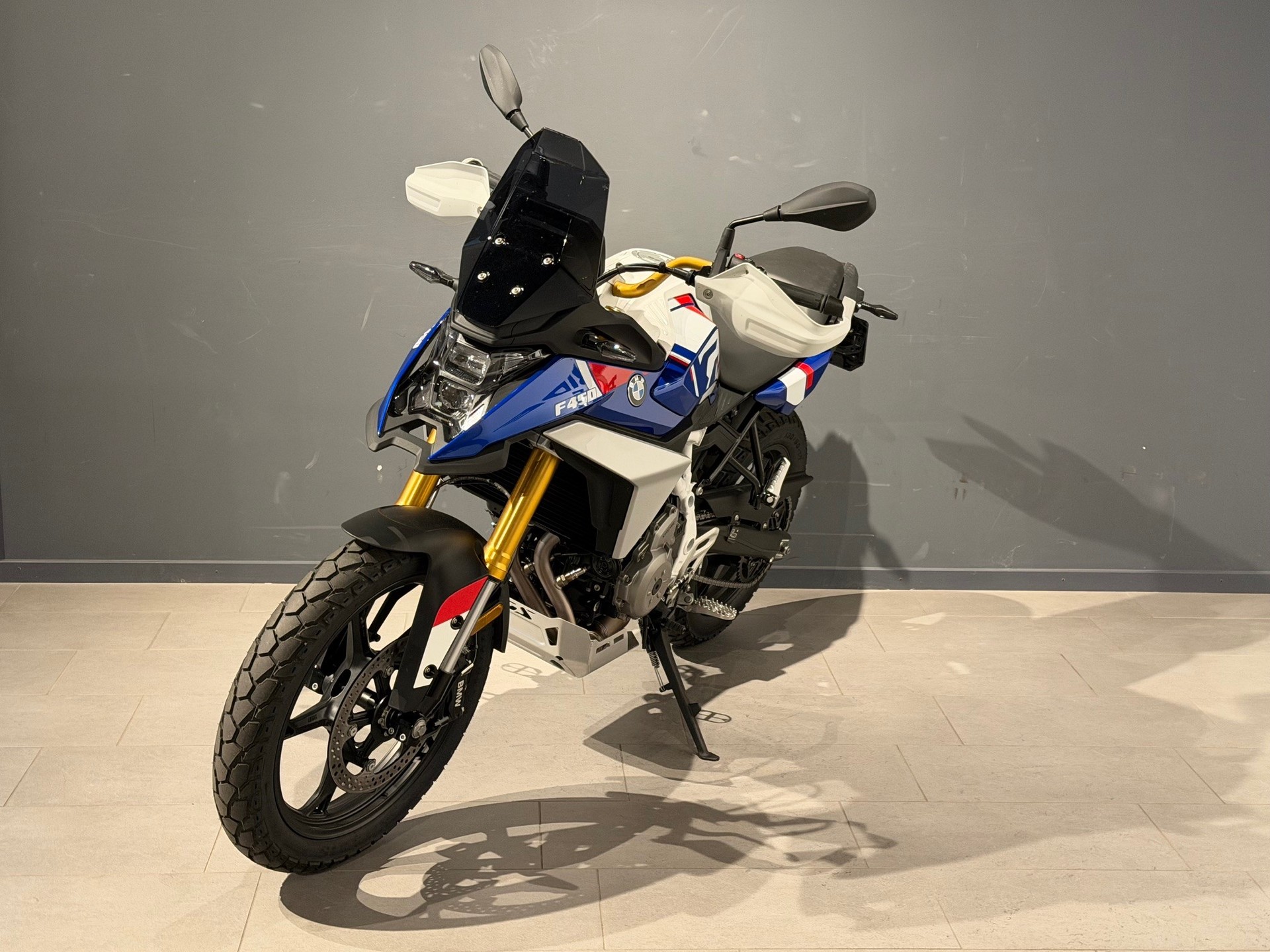 BMW F 450 GS-image-2
