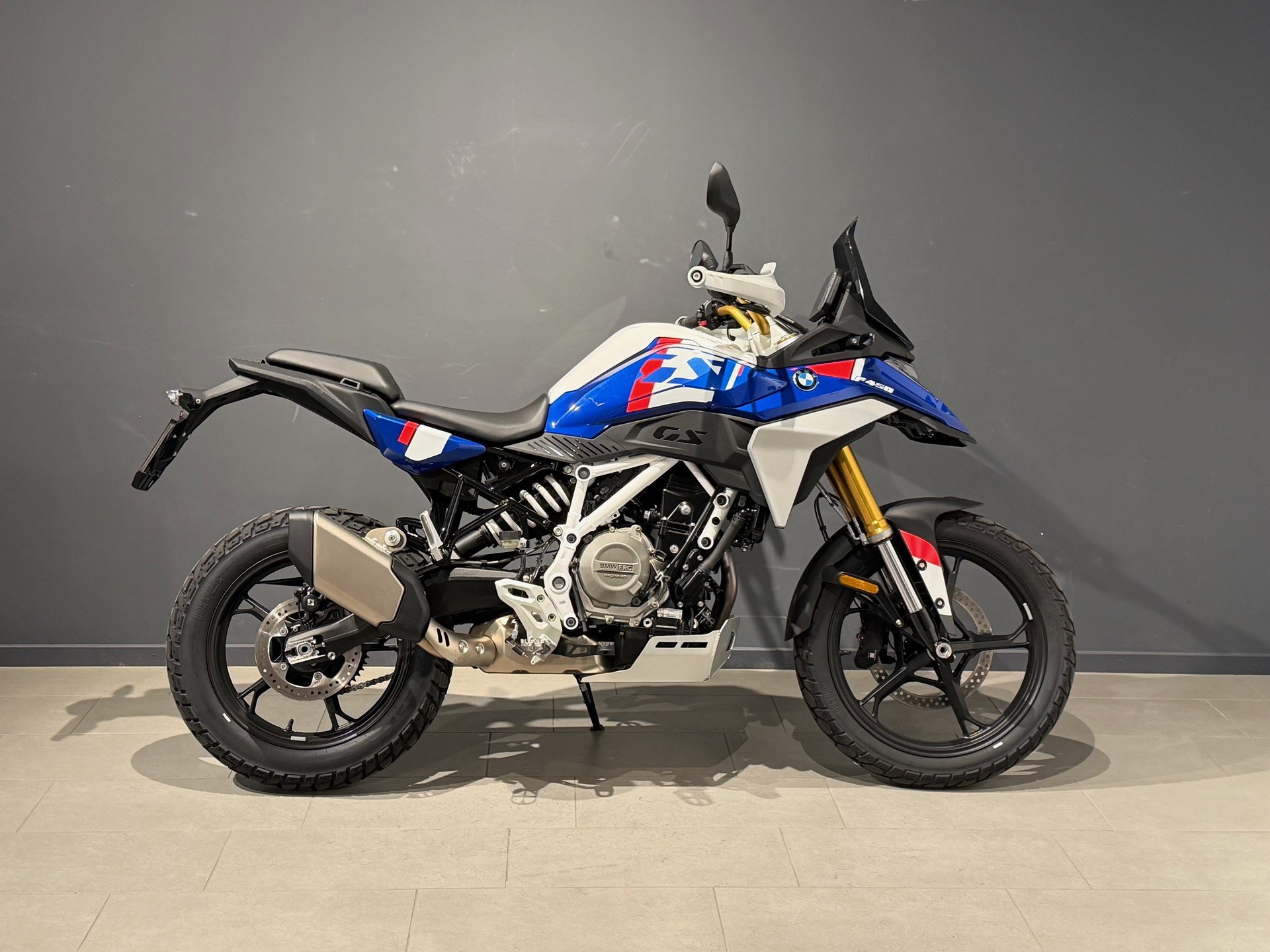 BMW F 450 GS-image-0