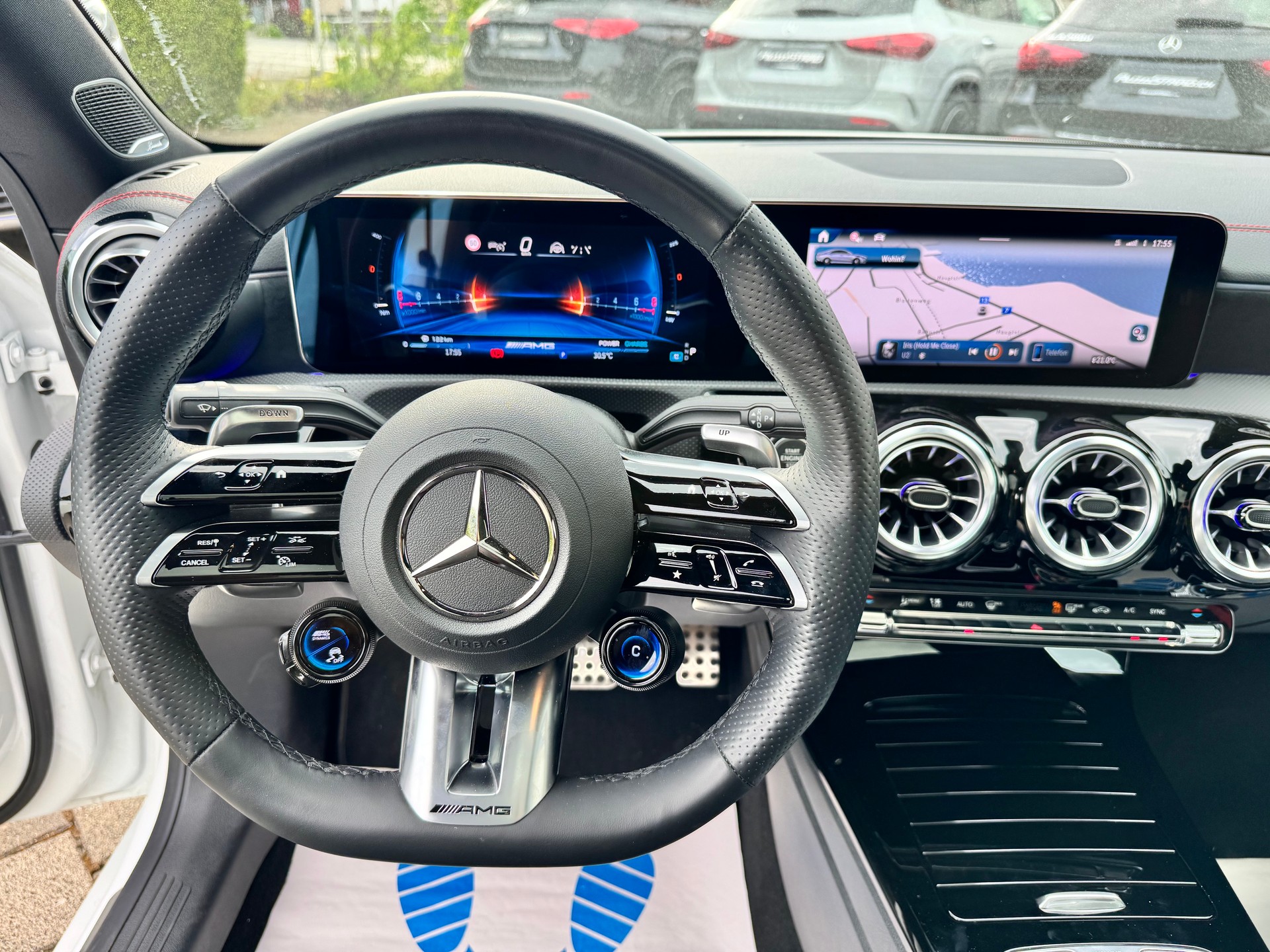 MERCEDES-BENZ CLA 35 AMG 4Matic 8G-DCT-image-8