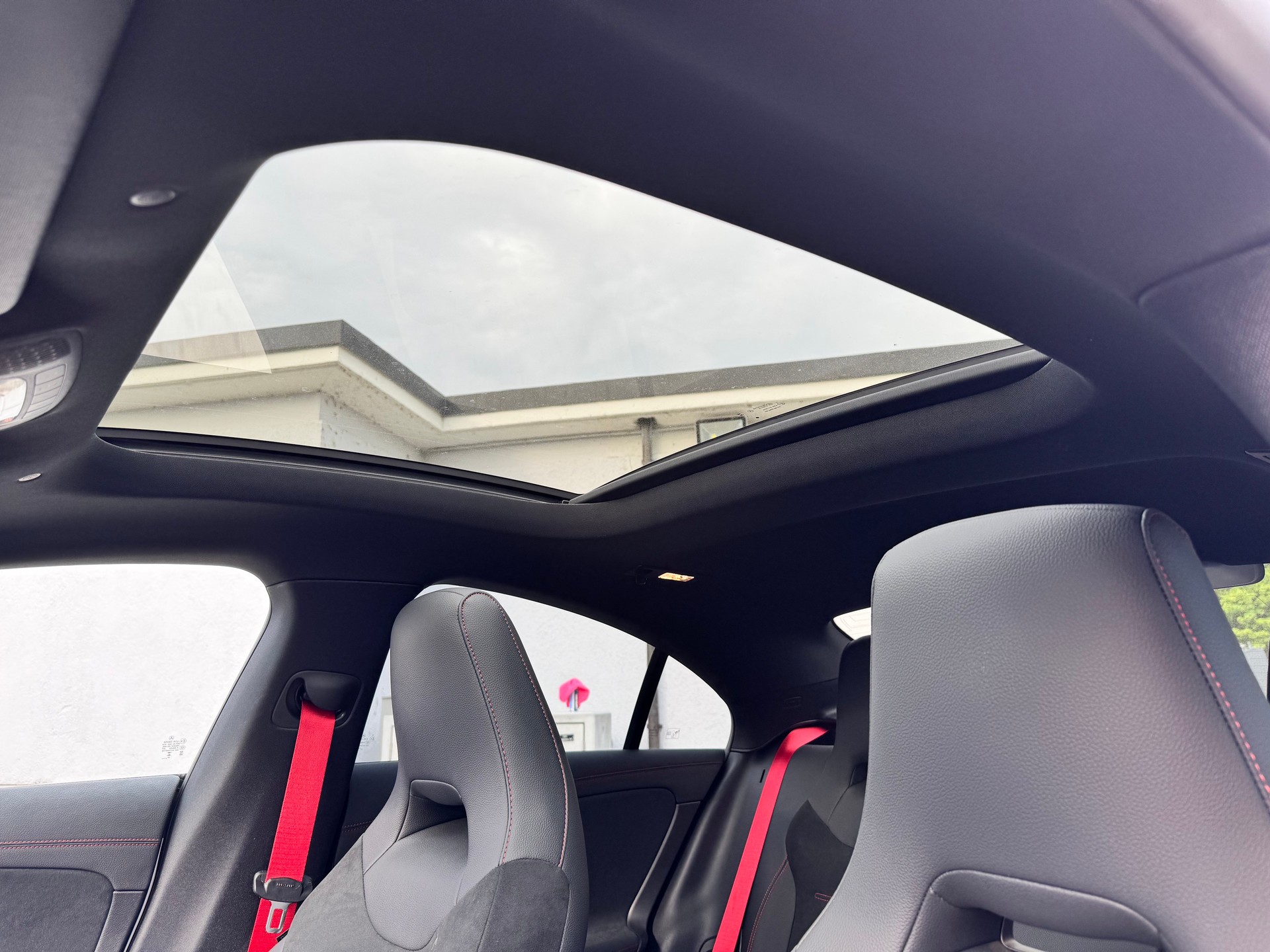MERCEDES-BENZ CLA 35 AMG 4Matic 8G-DCT-image-10