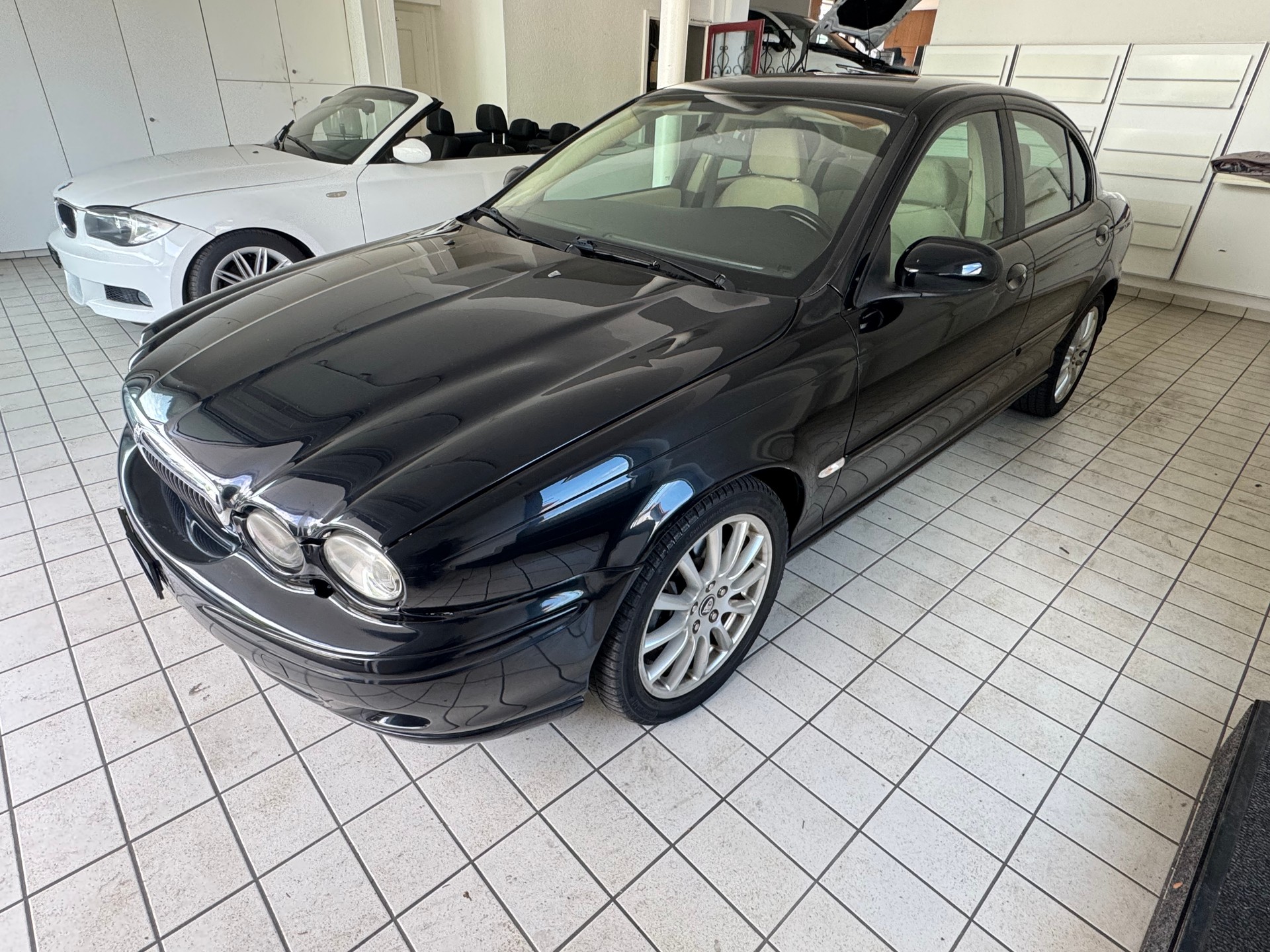 JAGUAR X-Type 2.2D Classic-image-1