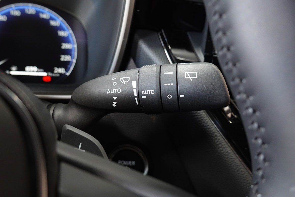 TOYOTA Corolla Touring Sports 2.0 HSD Premium e-CVT, Panorama-image-17