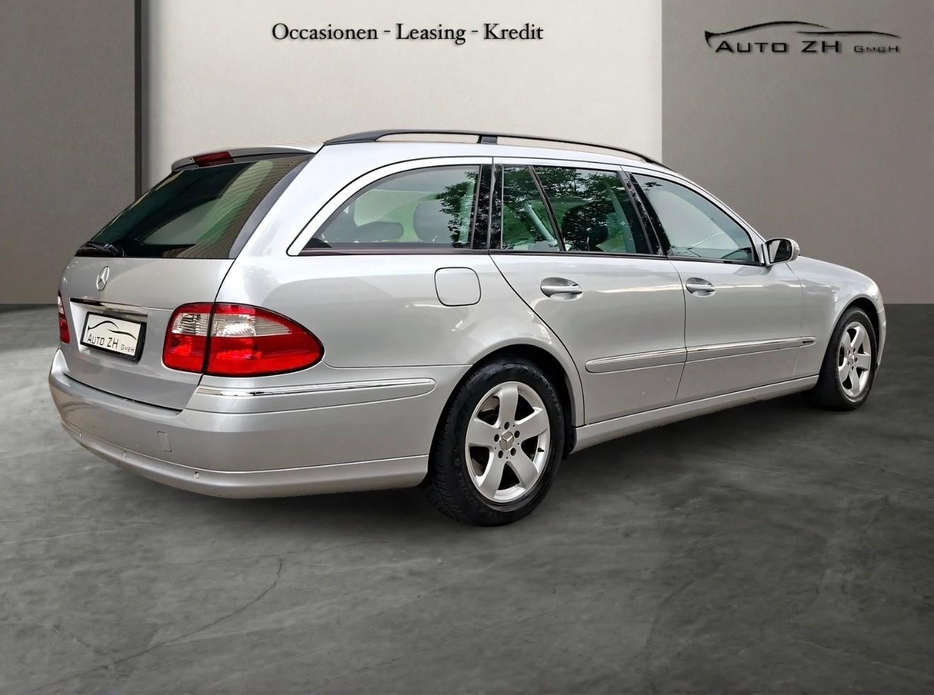 MERCEDES-BENZ E 270 CDI Elégance-image-4