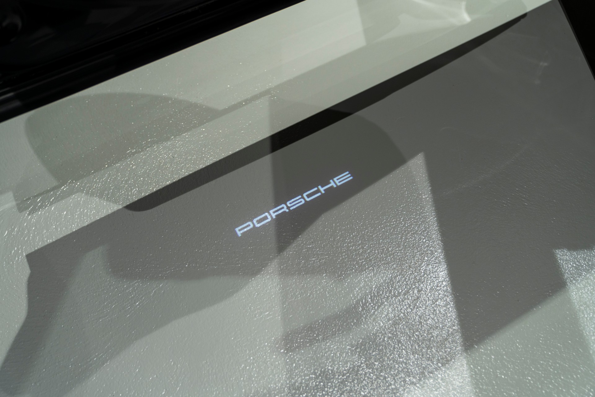 PORSCHE Cayenne Turbo GT-image-11
