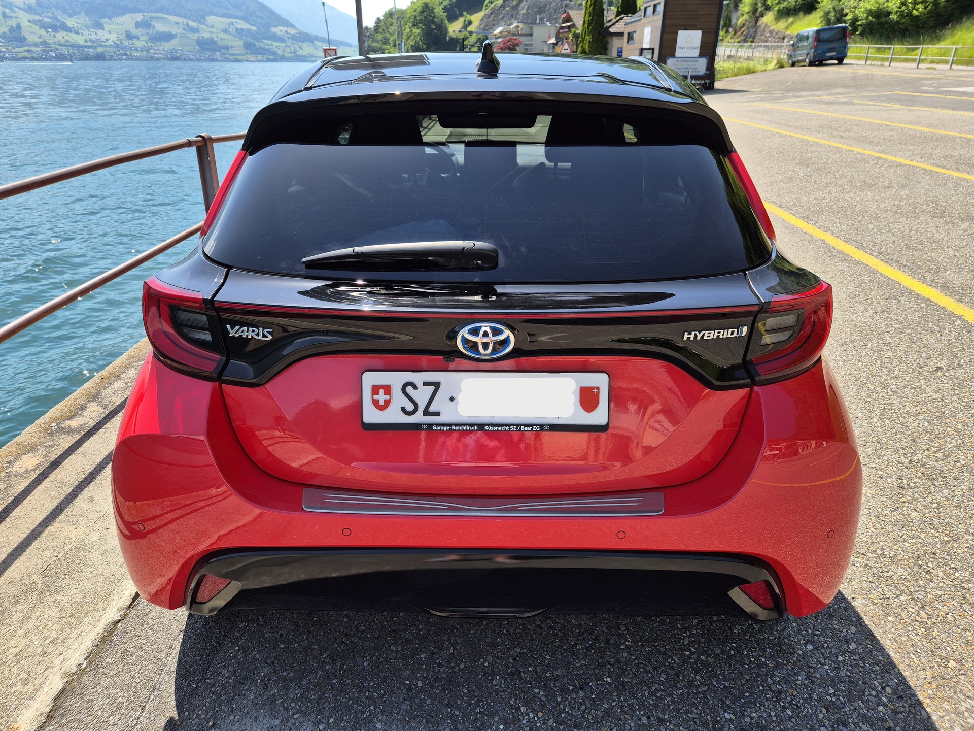 TOYOTA YARIS Hybrid 1.5 VVT-i HSD Premiere Edition-image-6
