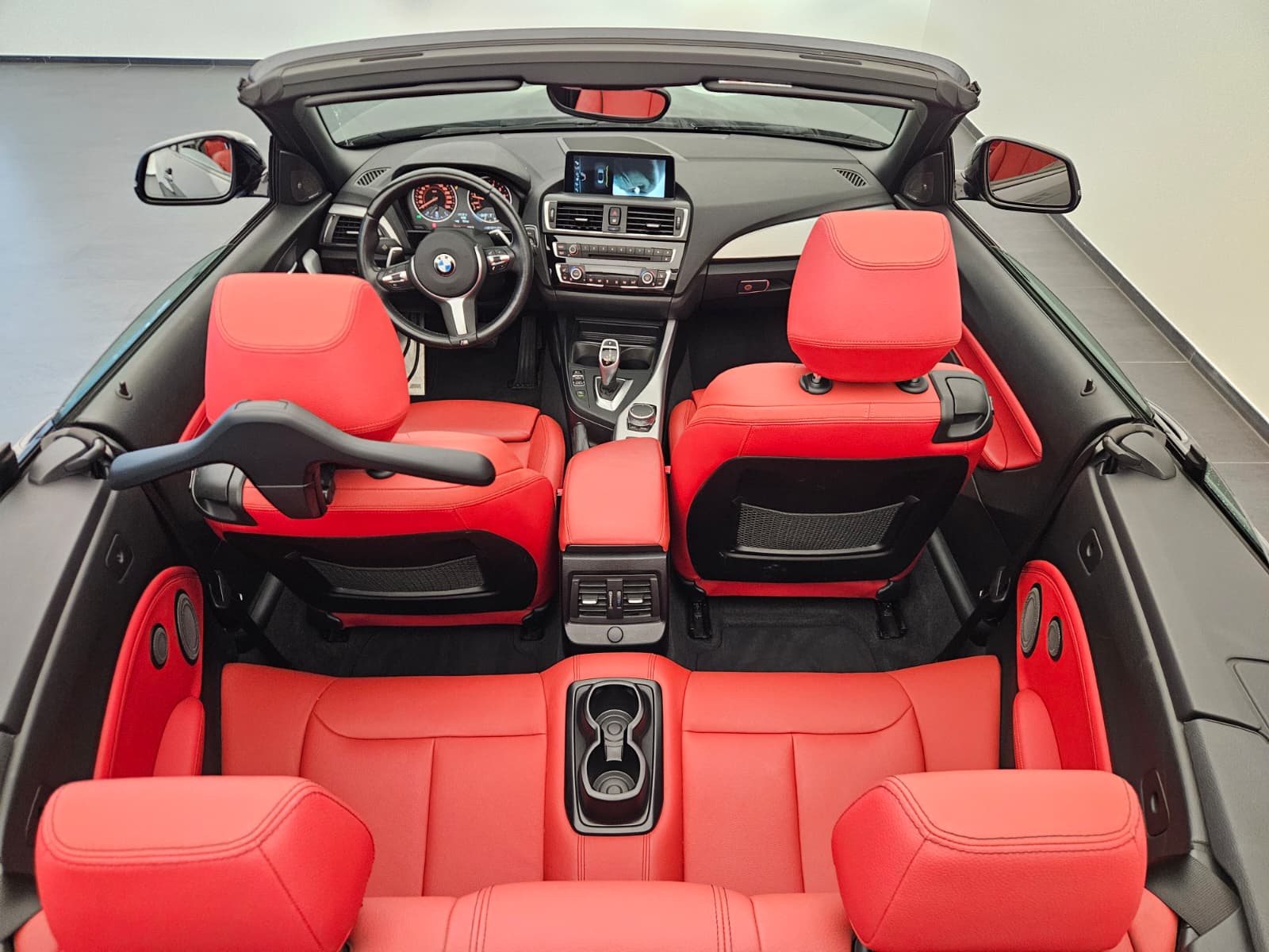 BMW M240i xDrive Steptronic-image-13