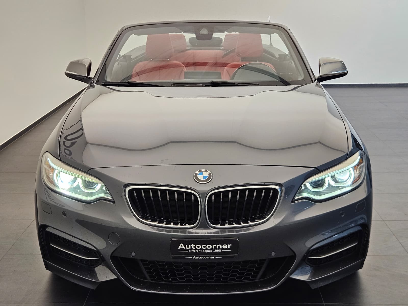 BMW M240i xDrive Steptronic-image-4