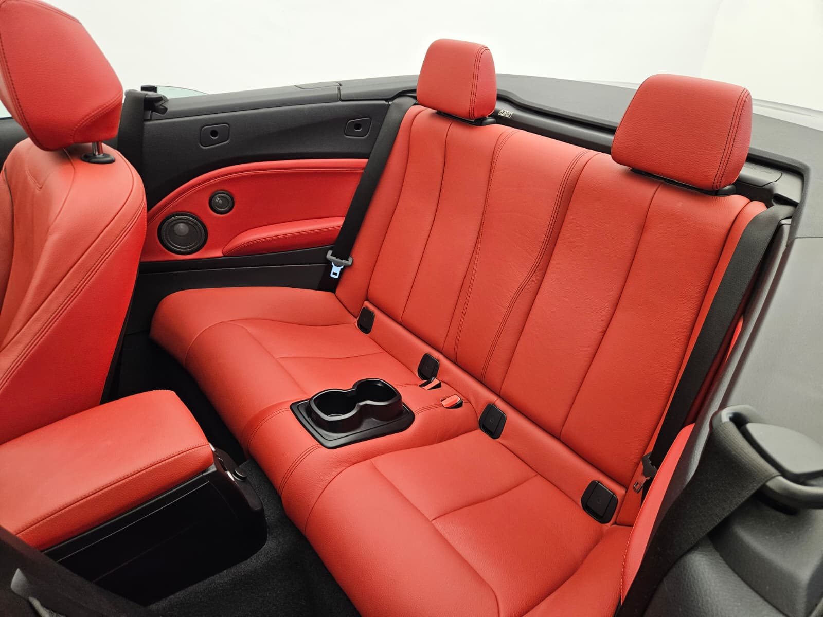 BMW M240i xDrive Steptronic-image-12