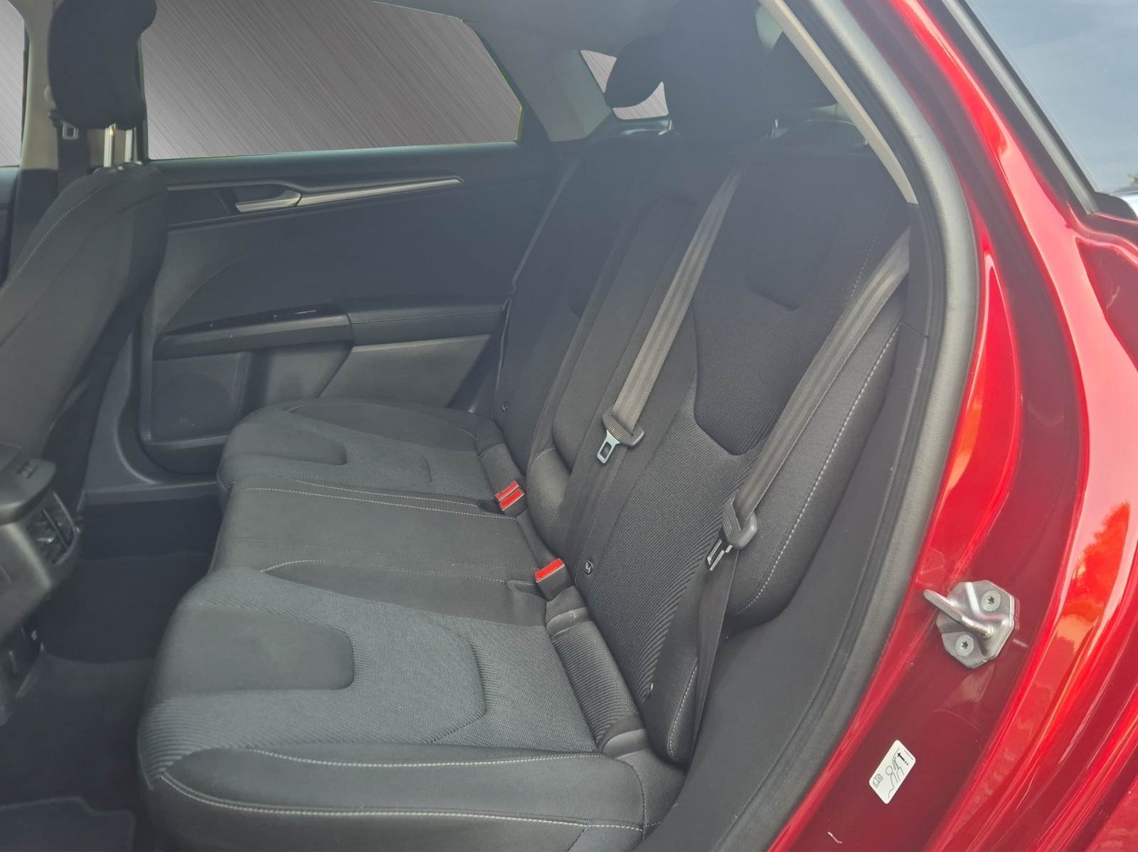 FORD Mondeo 2.0 TDCi 150 Titanium 4x4-image-10