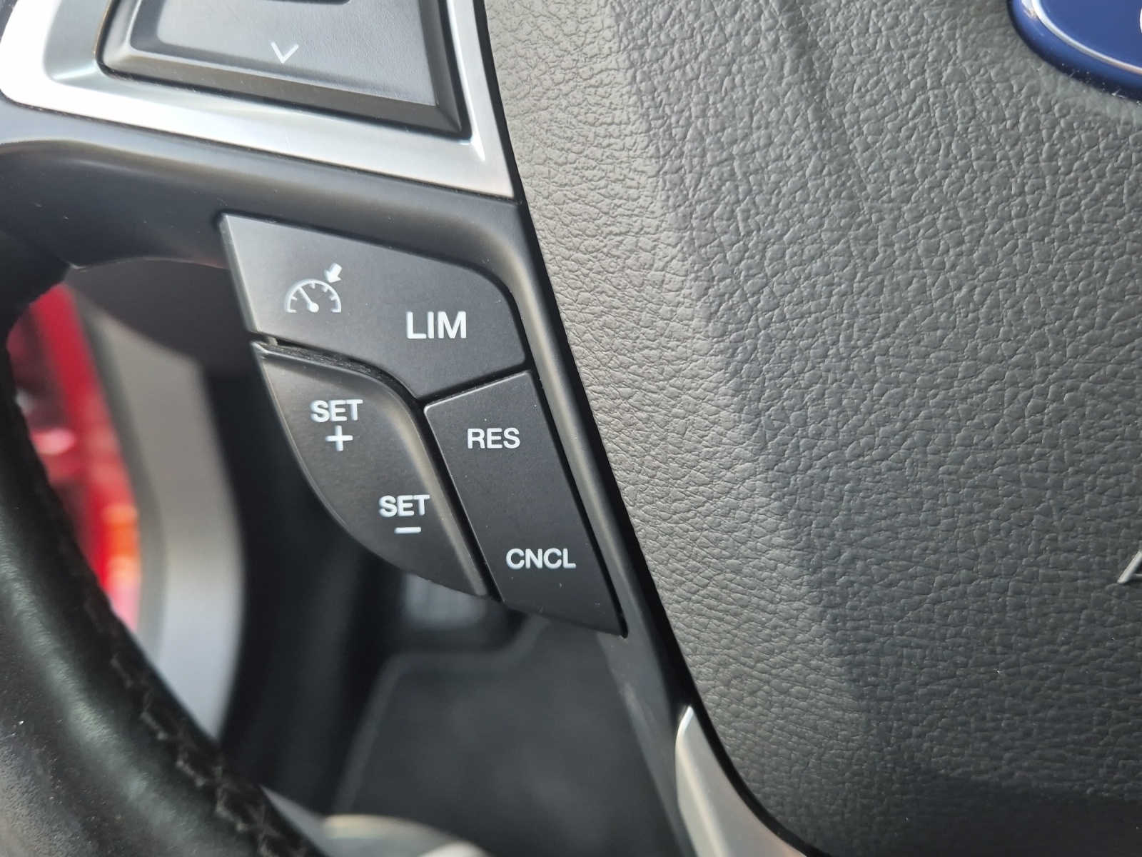 FORD Mondeo 2.0 TDCi 150 Titanium 4x4-image-15