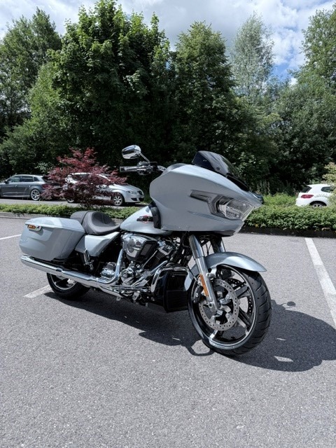 HARLEY-DAVIDSON FLTRX Road Glide 117-image-1