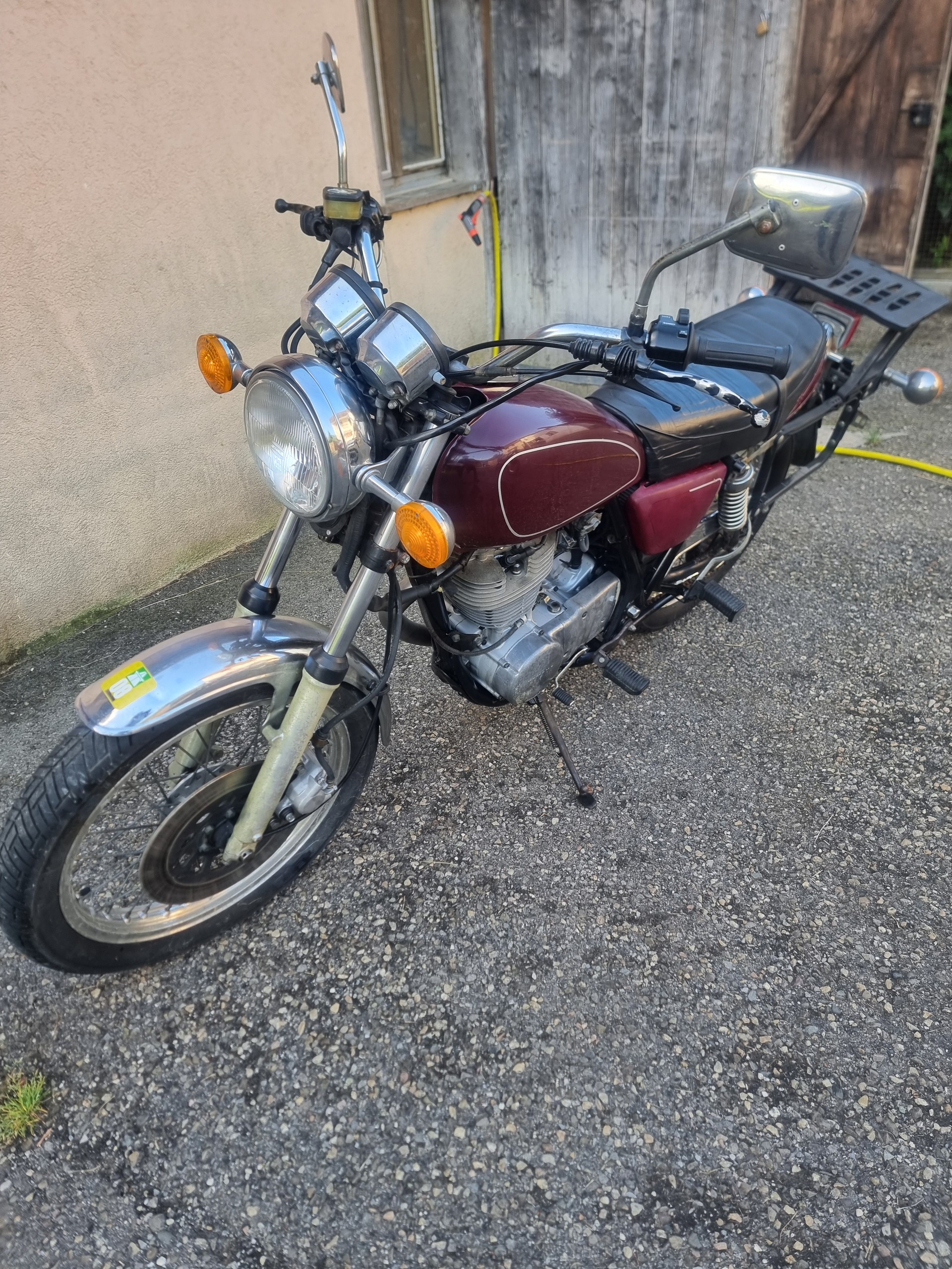 YAMAHA SR 500-image-0
