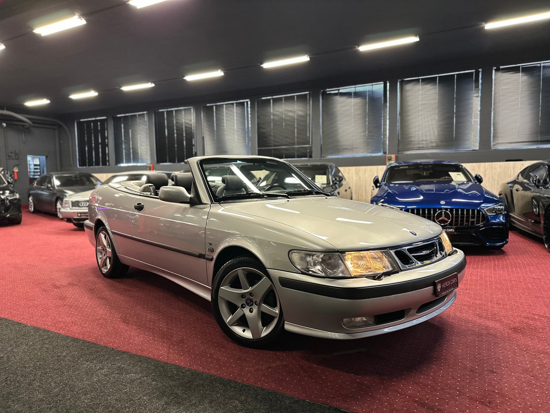 SAAB 9-3 2.0i-16 Turbo SE / ** Frisch ab MFK + Service / Neuwertiger Liebhaber Zustand **-image-4