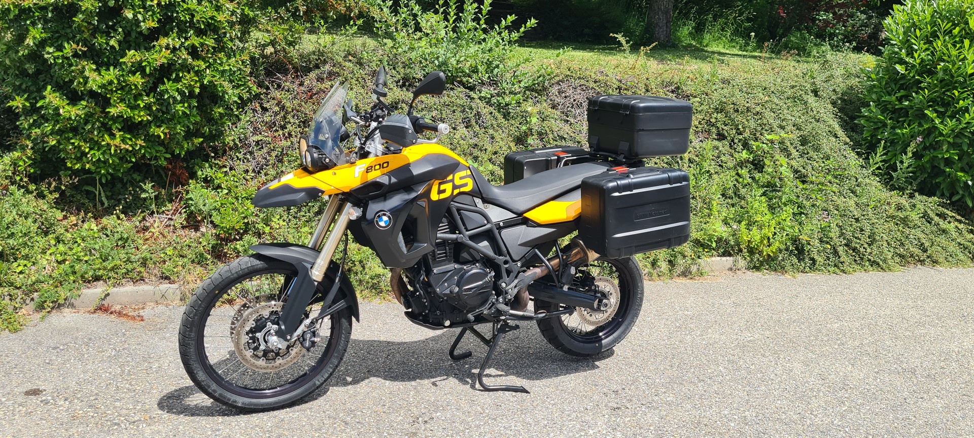 BMW F 800 GS-image-0