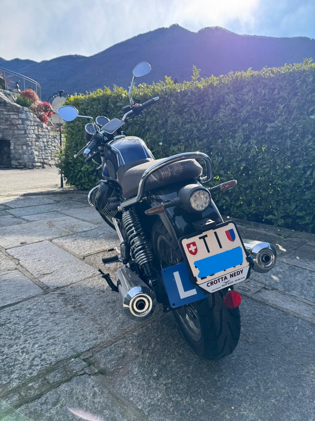 MOTO GUZZI V7 IV 850 Special-image-2