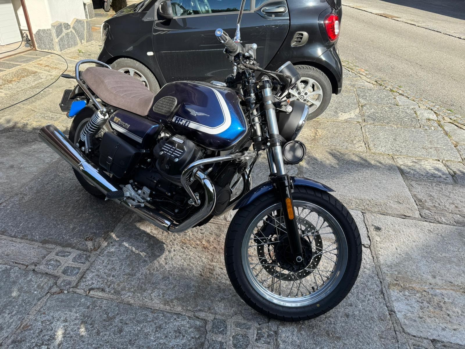 MOTO GUZZI V7 IV 850 Special-image-13