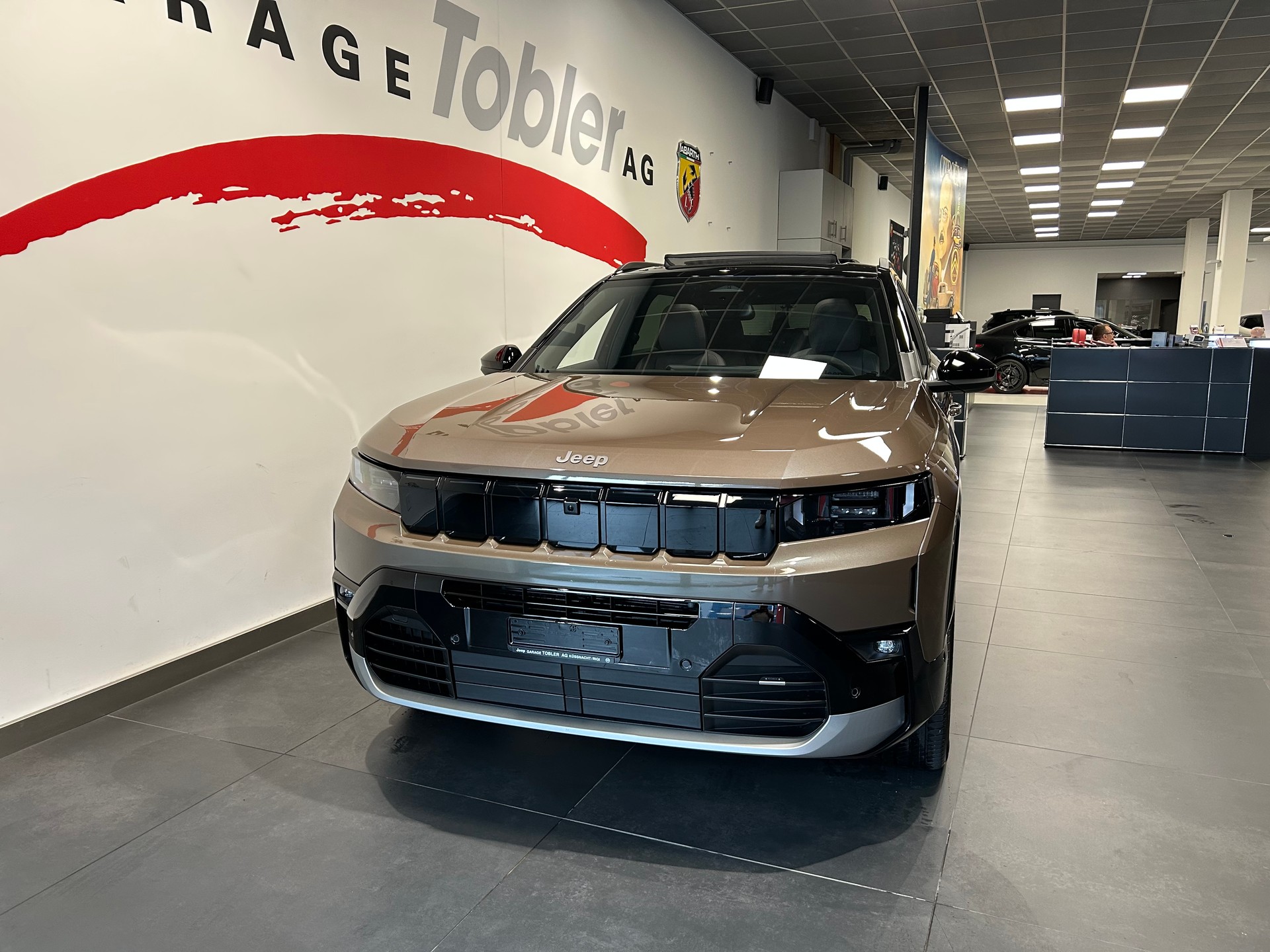 JEEP Compass 1.6 T PHEV Summit-showroom-element-3