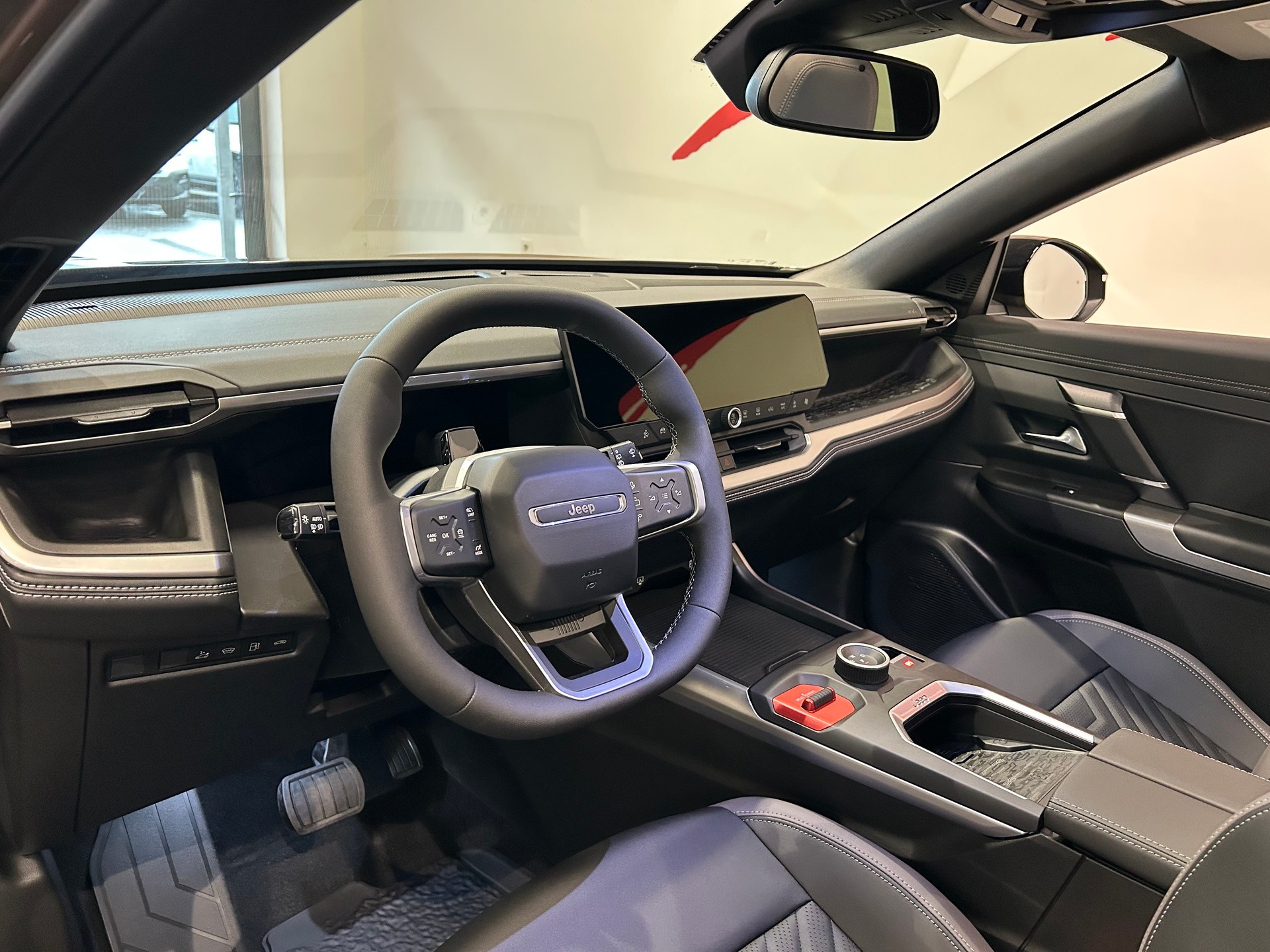 JEEP Compass 1.6 T PHEV Summit-image-12