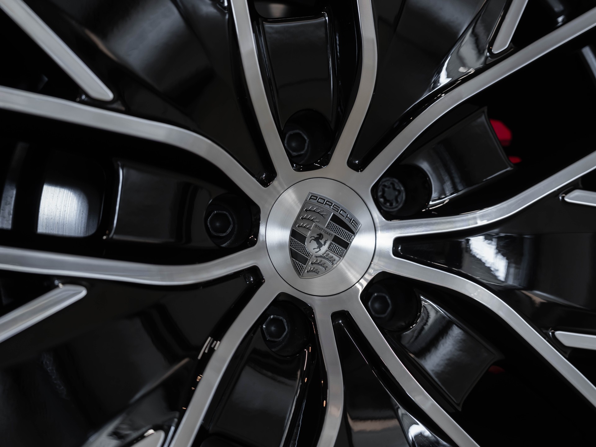 PORSCHE Macan Turbo 100kWh-image-21