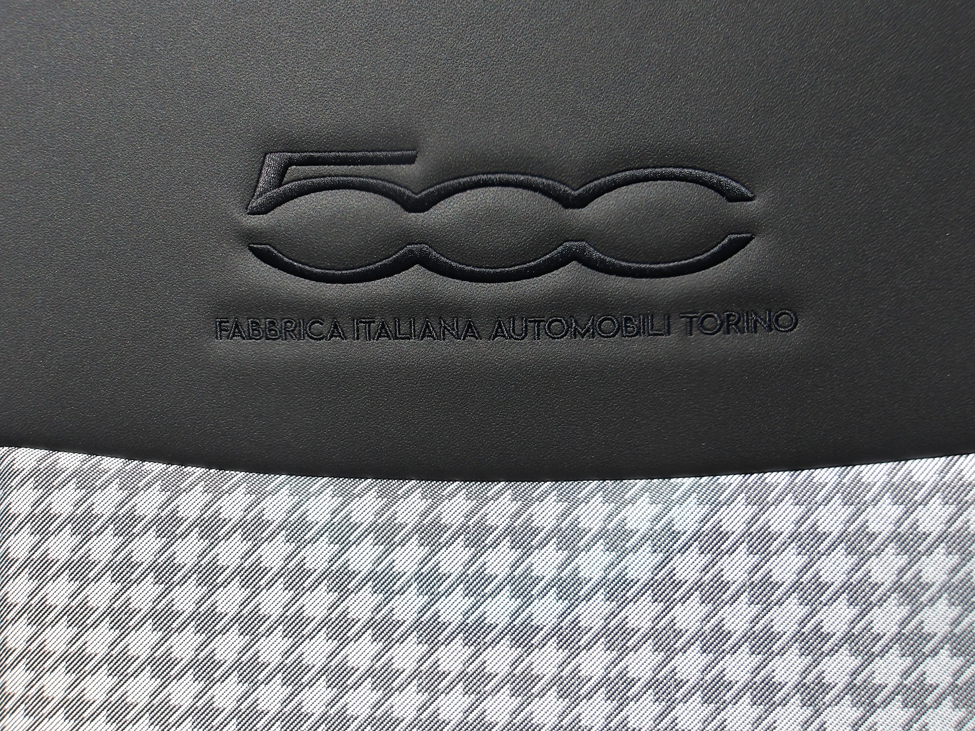 FIAT 500C 1.0 FireFly MHD Dolcevita-image-14