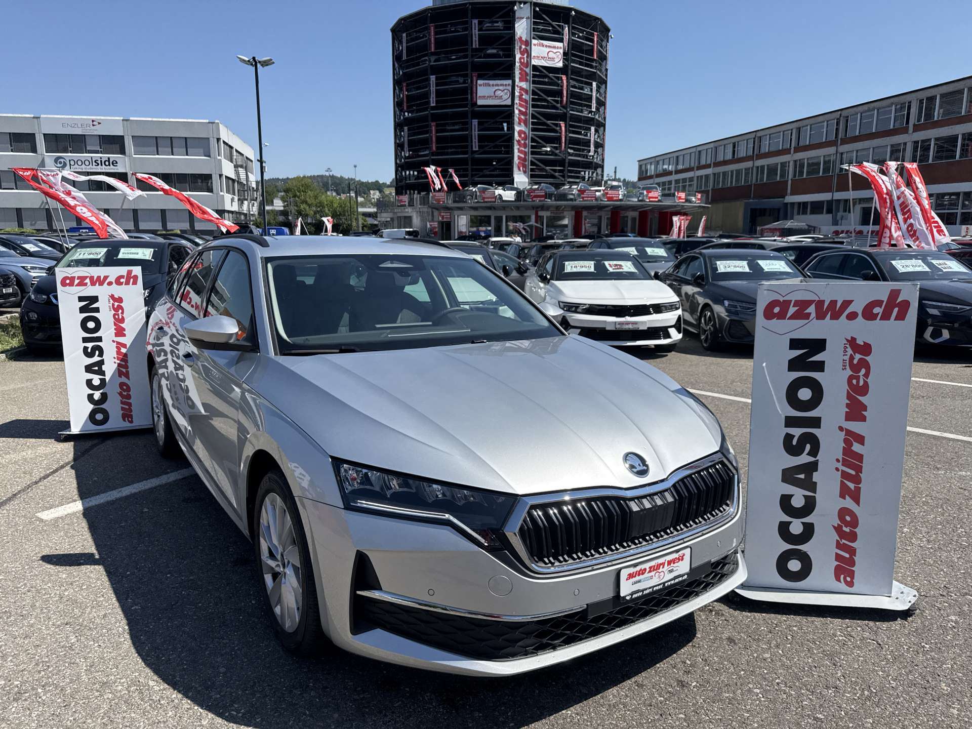 SKODA Octavia Combi 2.0 TDi Selection DSG-Automat