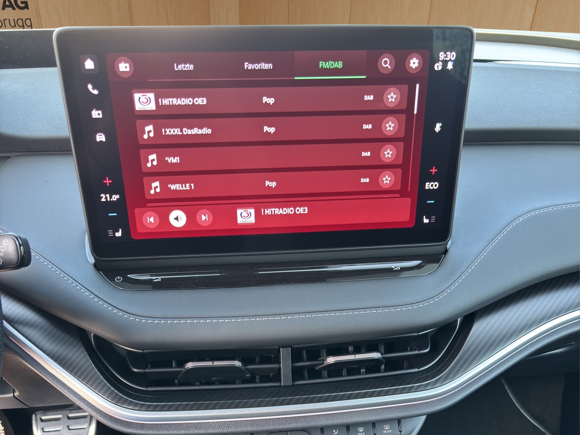 SKODA Enyaq 85x Sportline 4x4-image-12
