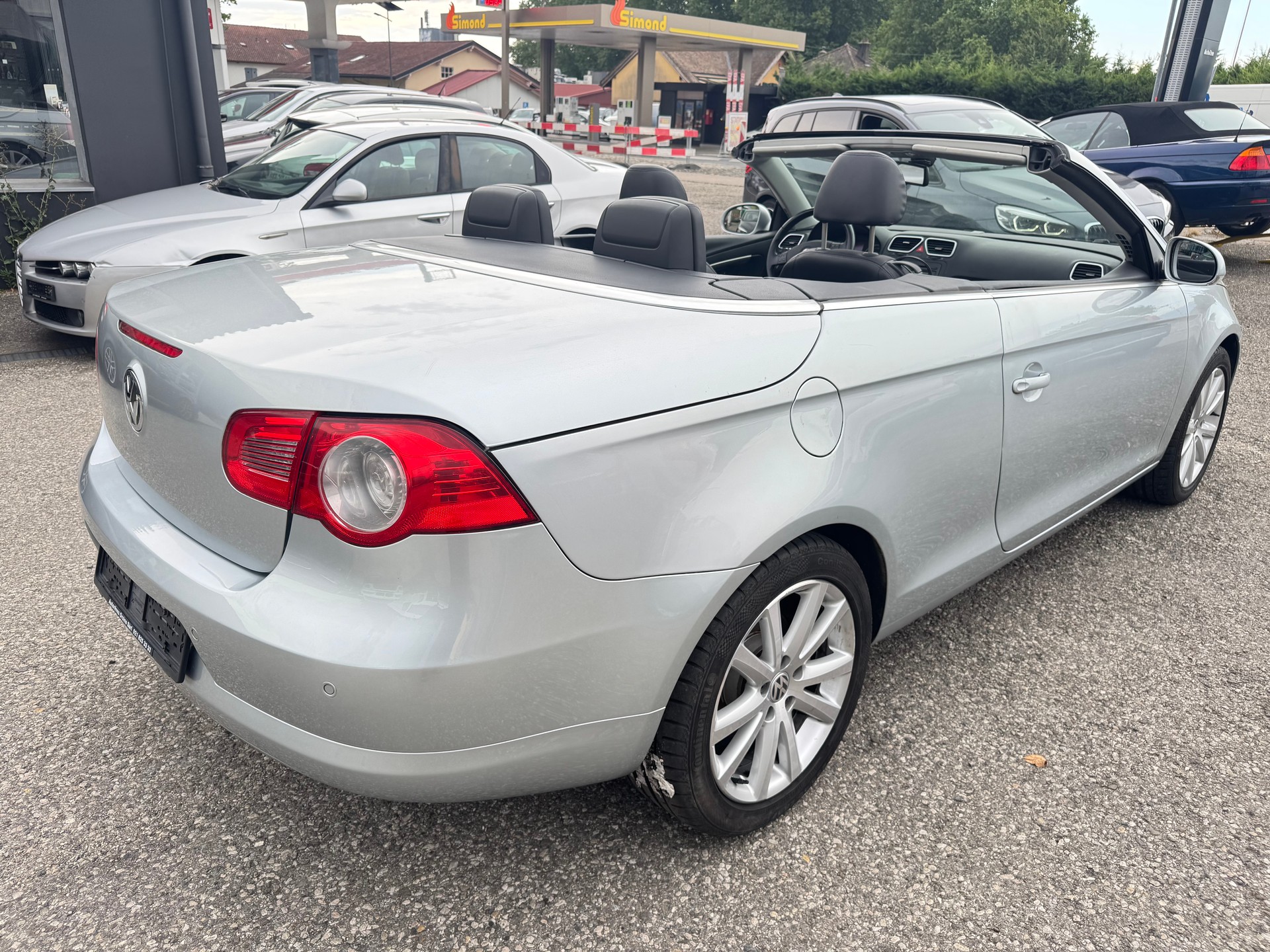 VW Eos 2.0 FSI Turbo-image-4