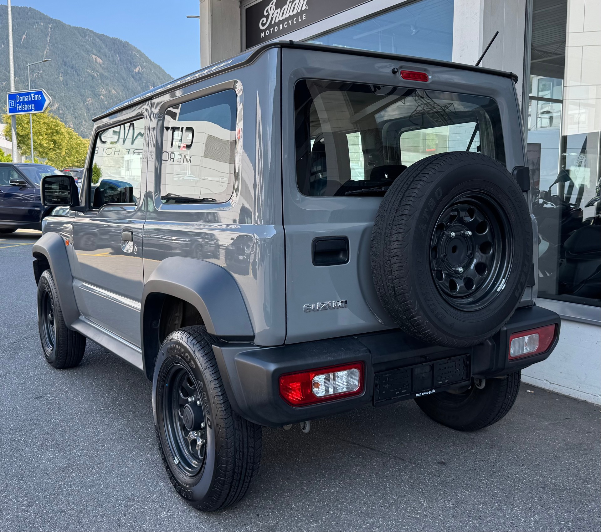 SUZUKI Jimny 1.5 Compact+ 4x4-showroom-element-3