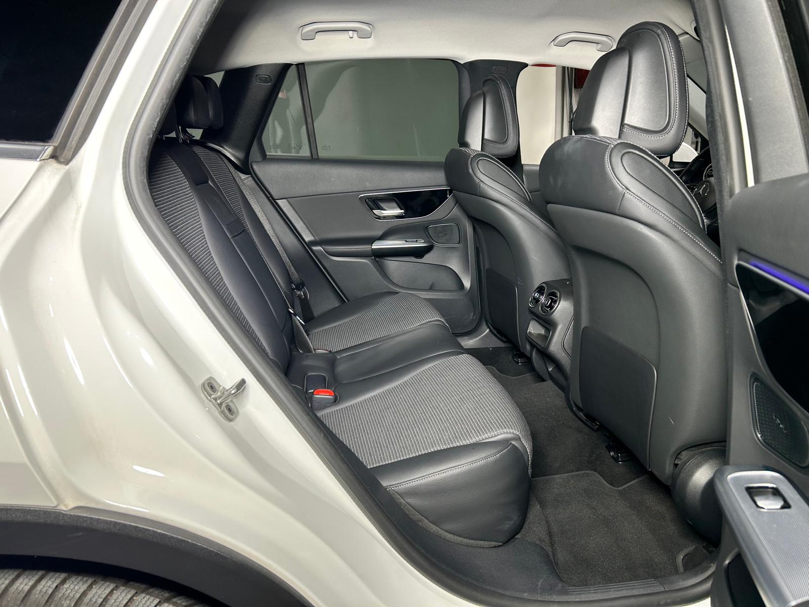 MERCEDES-BENZ GLC 220 d Avantgarde 4matic CH FAHRZEUG-image-8