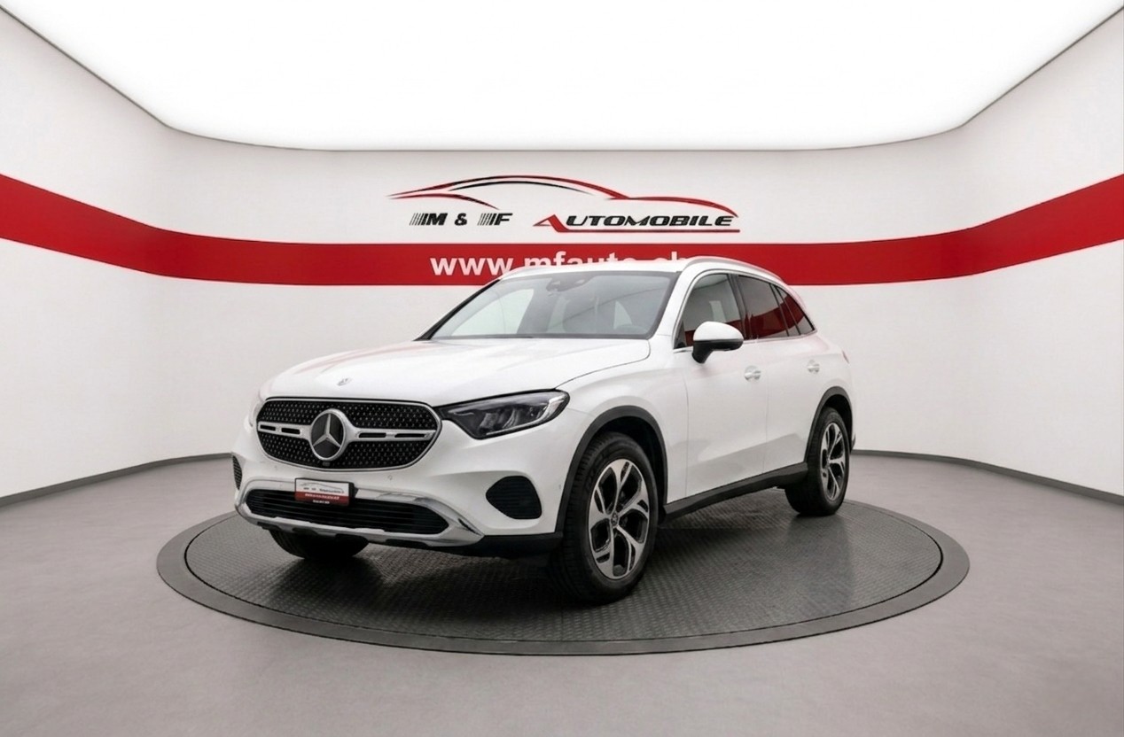 MERCEDES-BENZ GLC 220 d Avantgarde 4matic CH FAHRZEUG