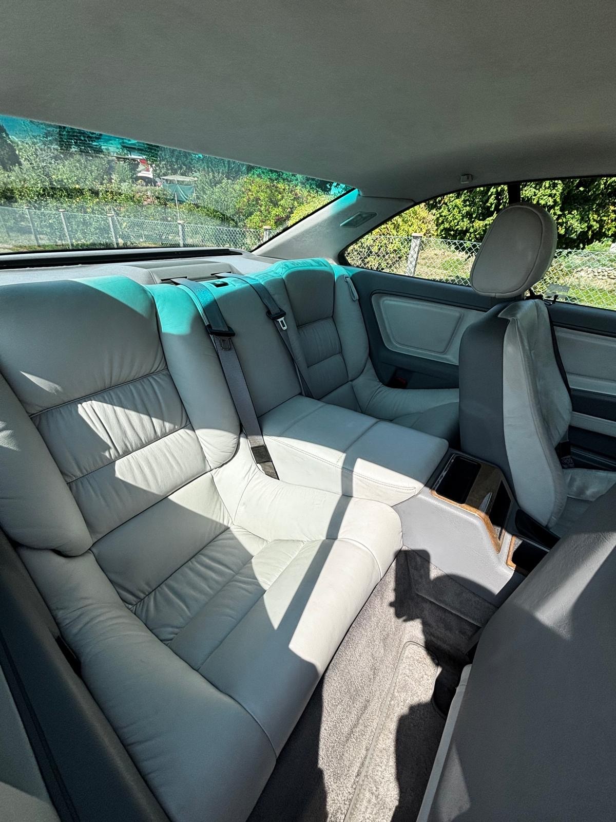 BMW 840Ci A-image-12