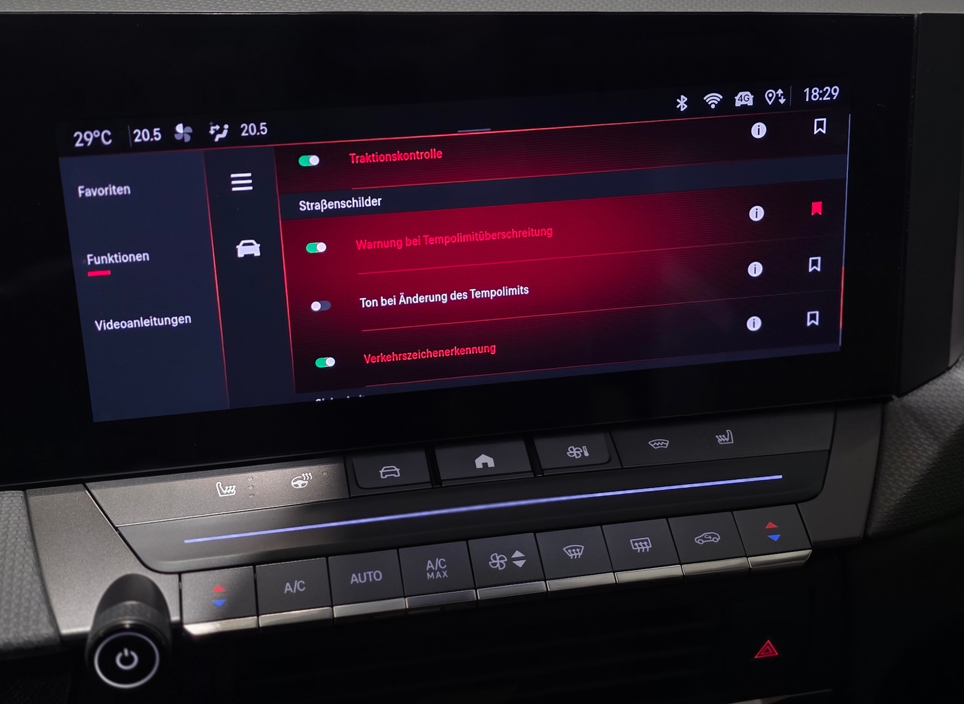OPEL Astra 1.2i Turbo Swiss Premium Ultimate Limousine-image-16