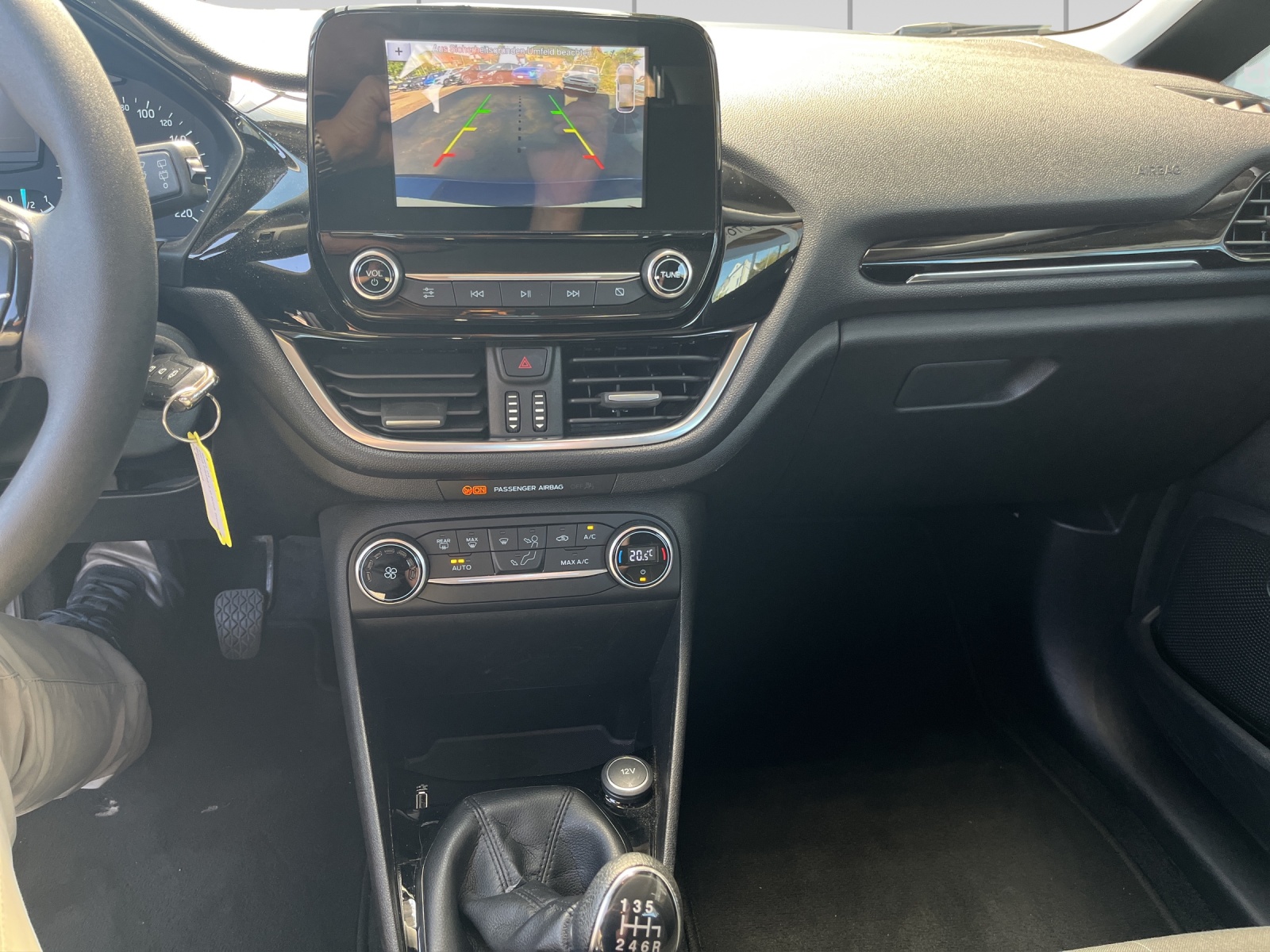 FORD Fiesta 1.0 SCTi Trend-image-9