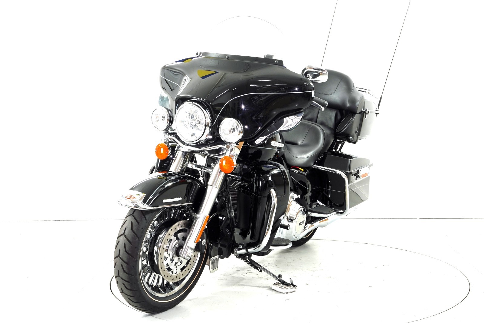 HARLEY-DAVIDSON FLHTK 1690 El. Glide Ultra Lim. ABS-image-2