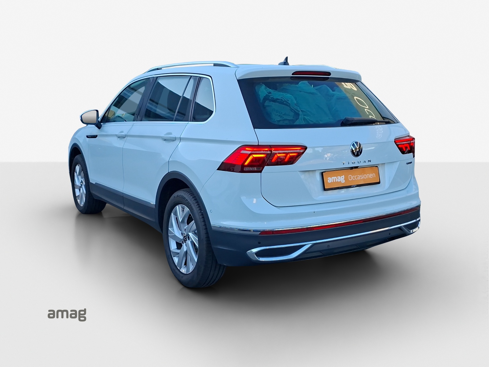 VW Tiguan 2.0 TDI SCR Elegance 4Motion DSG-showroom-element-2