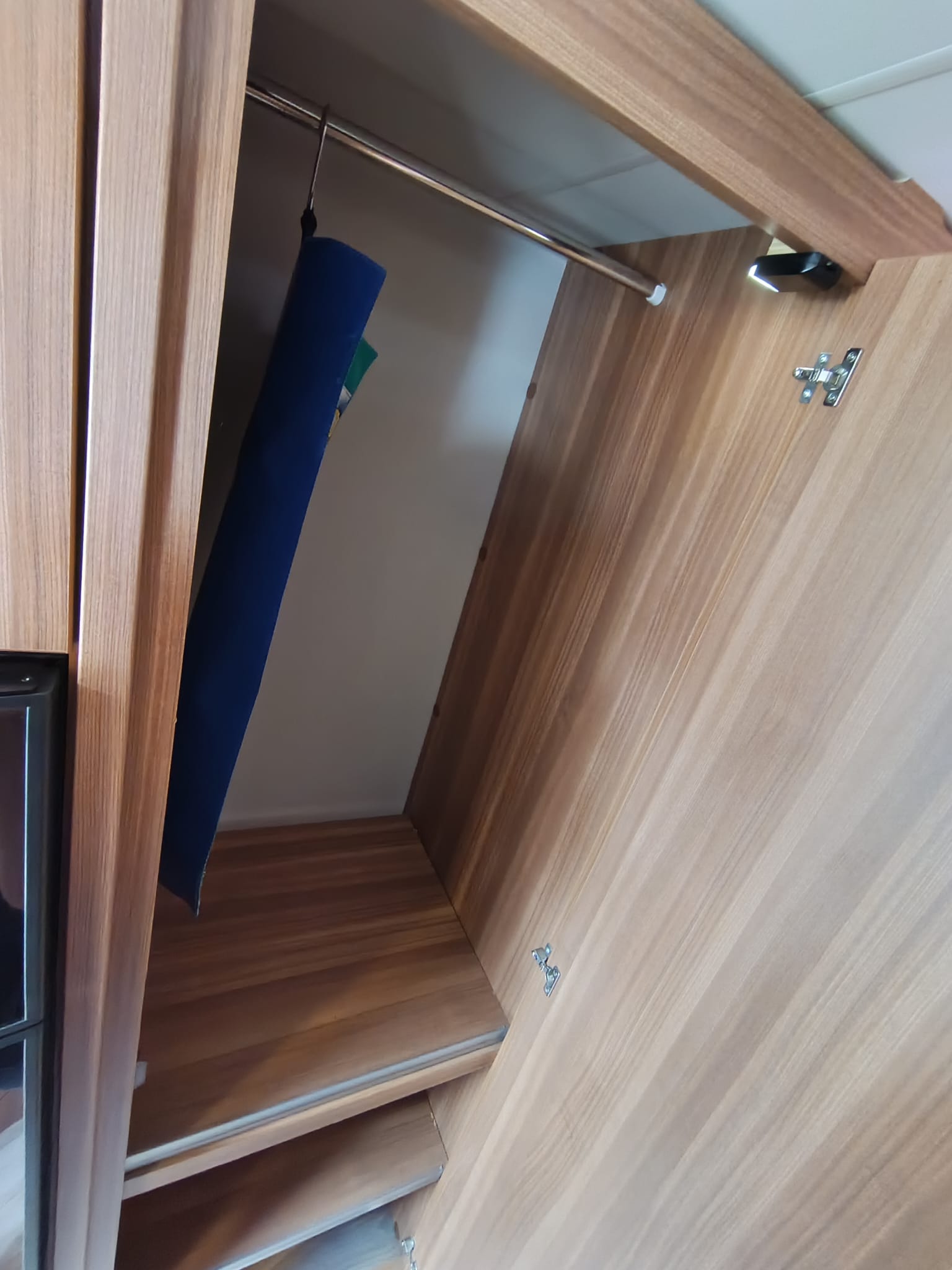 WEINSBERG R 59 ***Perfekt für Familien ***6 eingetragene Sitzplätze ***-image-17